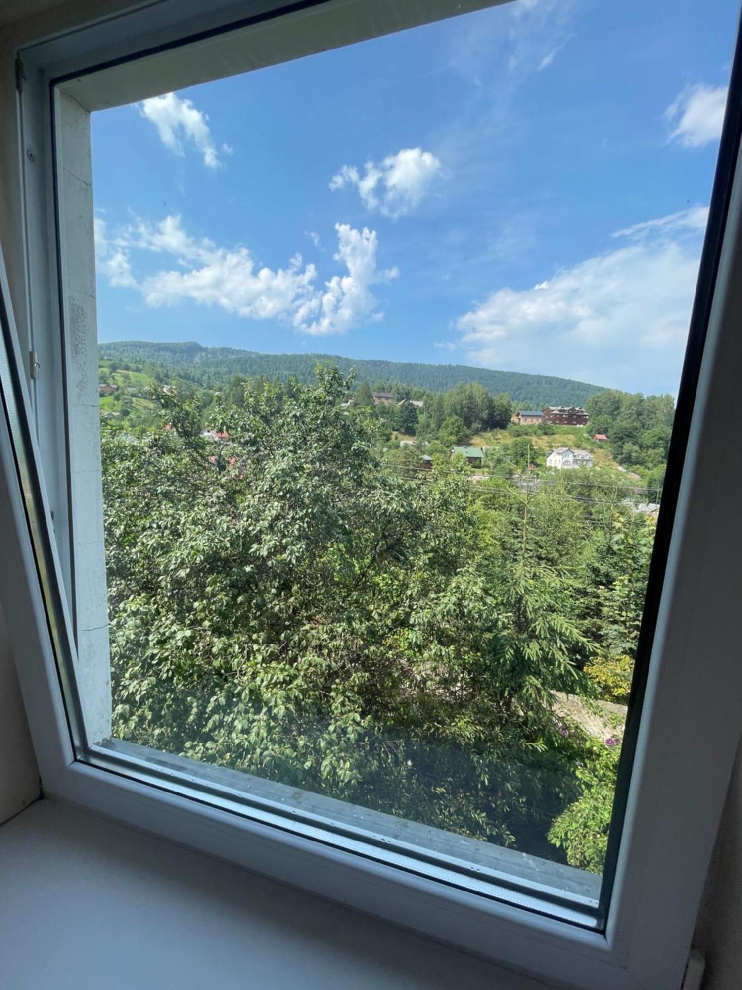 Apartmán Zabava Jaremče Exteriér fotografie